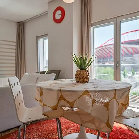 Ola - Benfica Apartment *