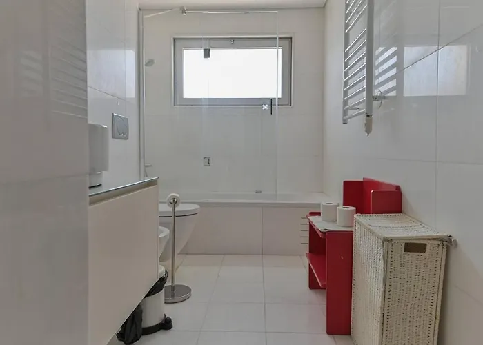 Ola - Benfica * Lisboa