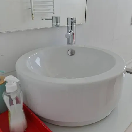 Ola - Benfica * Lisboa